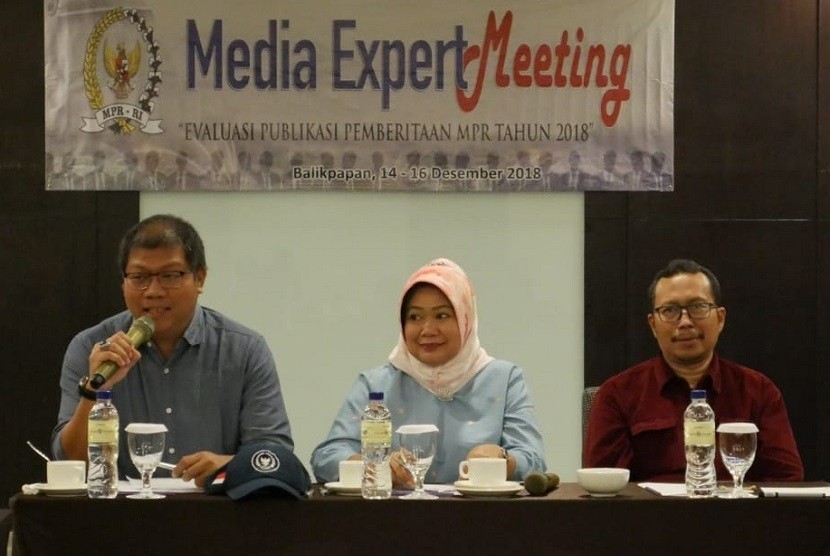 Menjelang tutup tahun 2018, Majelis Permusyawaratan Rakyat (MPR) kembali menggelar pertemuan dengan redaktur senior media cetak, online dan elektronik. Pertemuan yang dikemas dengan nama 