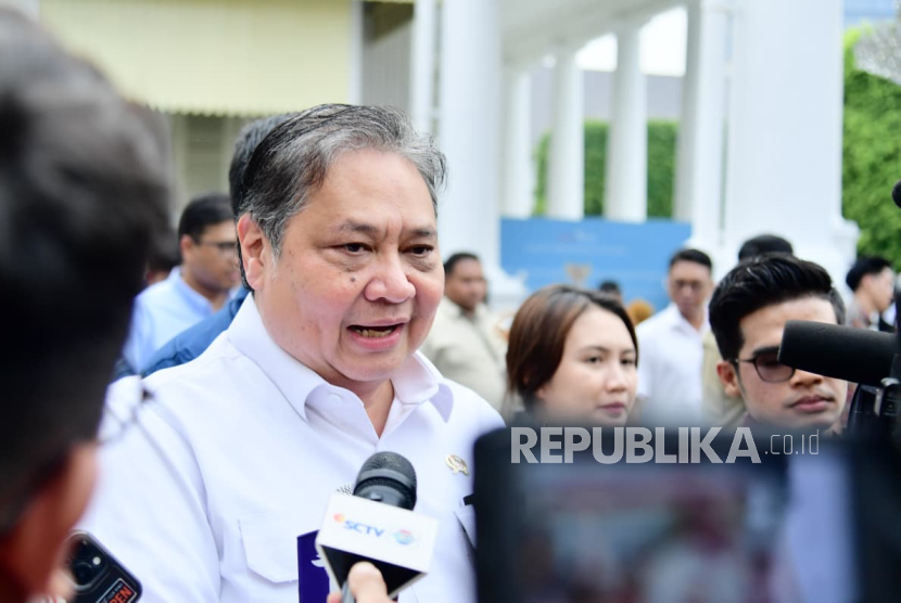 Menko Perekonomian Airlangga Hartarto di Istana Kepresidenan Jakarta, Selasa (16/9/2025).