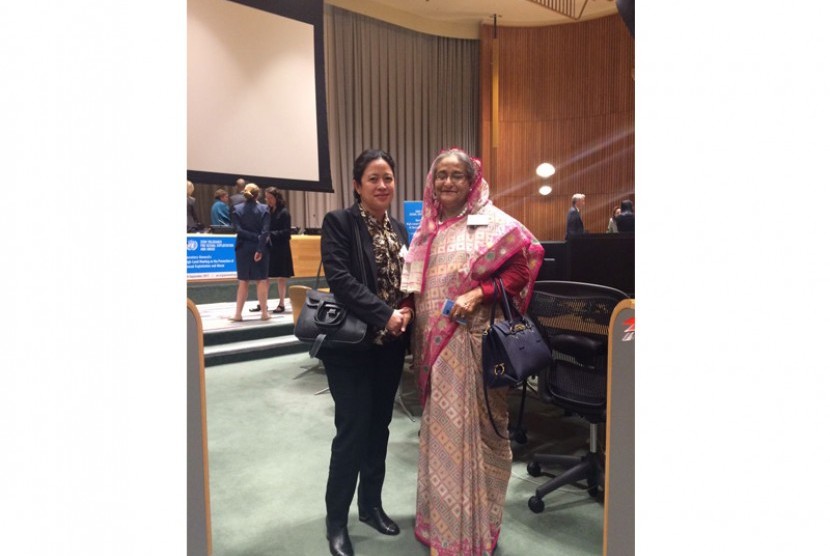 Menko PMK Puan Maharani bersama PM Bangladesh Hasina Wazed di sela-sela Circle of Leadership: High Level Meeting on the prevention sexual abuse and exploitation di New York.