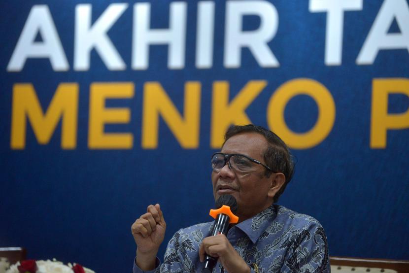 Menko Polhukam Mahfud MD Mahfud MD meminta masyarakat untuk tak terprovokasi isu yang menyebut Keputusan Presiden (Kepres) Nomor 17 Tahun 2022 terkait pembentukan PPHAM sebagai upaya untuk menghidupkan kembali Partai Komunis Indonesia (PKI). 