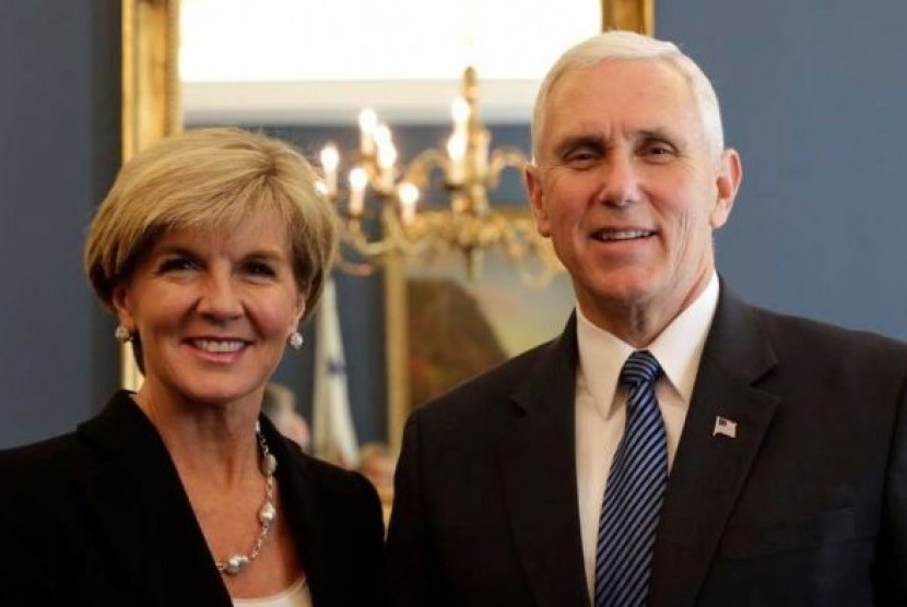 Menlu Australia Julie Bishop bertemu Wakil Presiden Amerika Serikat Mike Pence di Washington, Rabu (22/2).