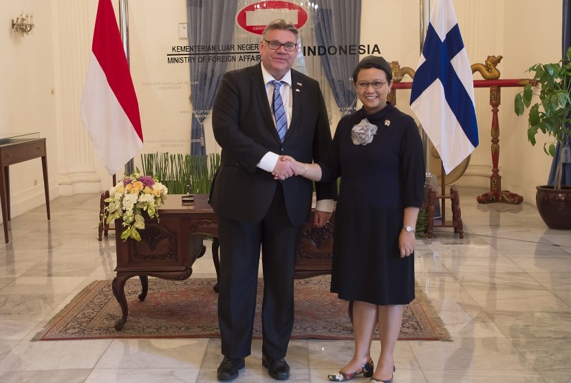 Indonesian Foreign Minister Retno LP Marsudi held a bilateral meeting with Finnish Foreign Minister Timo Soini on Monday in Jakarta