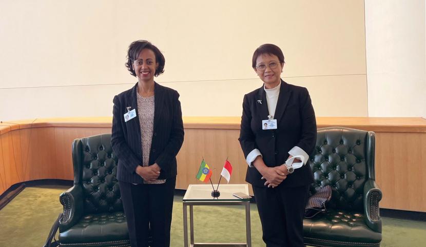 Menlu RI Retno Marsudi bertemu dengan Menkes Ethiopia di sela Sidang Majelis Umum PBB di New York akhir pekan lalu 