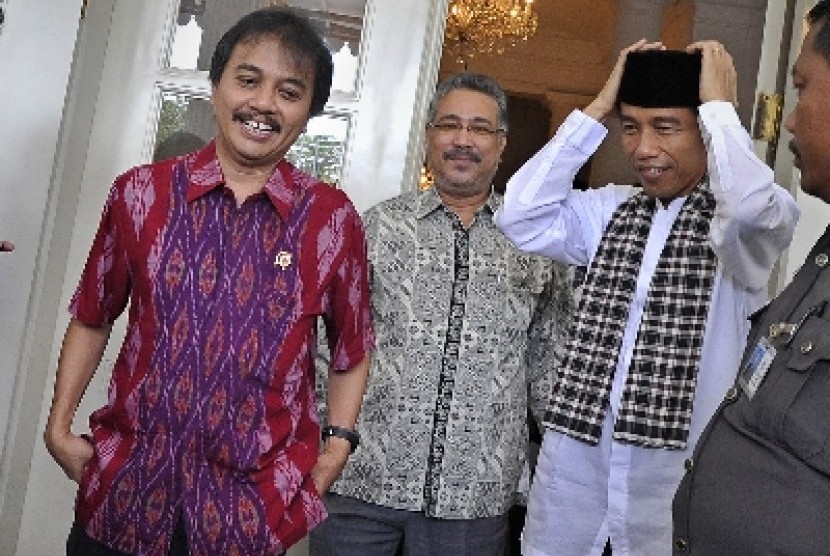 Menpora Roy Suryo bertemu Gubernur DKI Jakarta Jokowi.