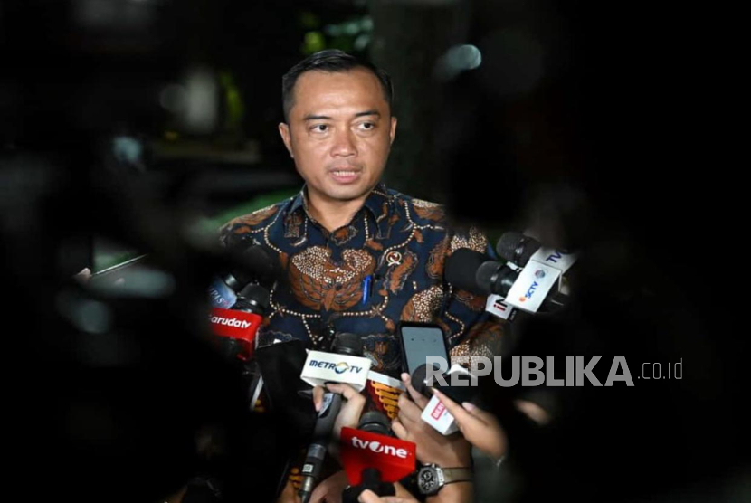 Mensesneg Prasetyo Hadi.