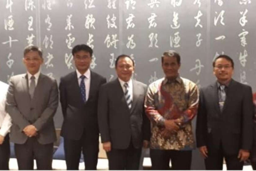 Mentan Amran Sulaimain dan Menteri Pertanian Taiwan, Tsung-Hsien Lin menyepakati program magang petani Indonesia dengan Taiwan