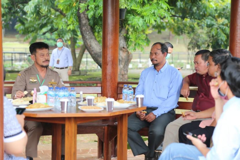  Mentan Syahrul Yasin Limpo dalam kesempatan bincang siang bersama wartawan di kawasan Kanpus Kementan, Selasa (17/11).
