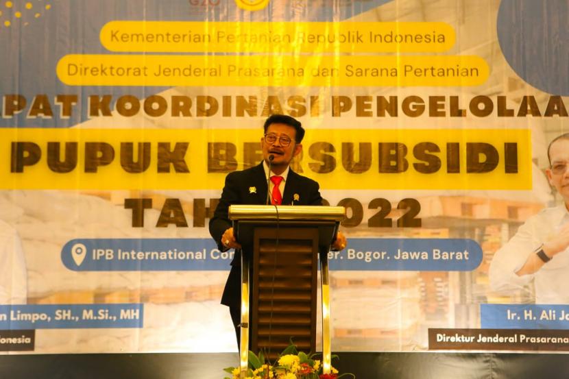Mentan Syharul Yasin Limpo dalam rapat koordinasi tata kelola pupuk bersubsidi tahun anggaran 2022 di Bogor, Selasa (19/7/2022).
