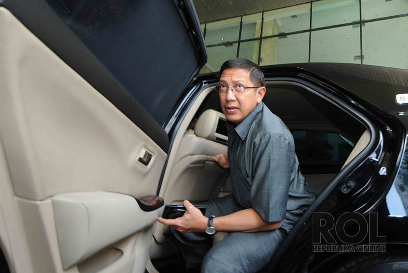 Menteri Agama Gelar Rapat Dengan KPK.  Menteri Agama, Luqman Hakim Saefudin memenuhi undangan rapat bersama Komisi Pemberantasan Korupsi (KPK), Jakarta, Senin (15/12).