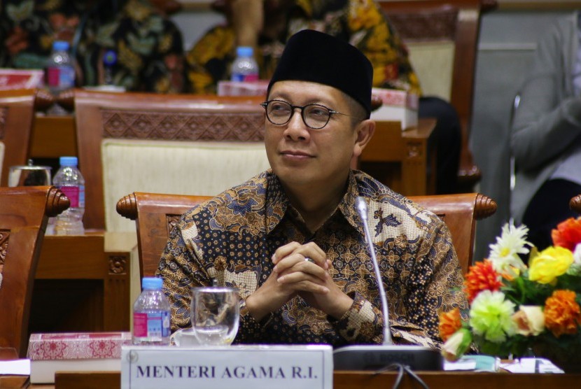 Menteri Agama Lukman Hakim mengikuti rapat kerja bersama Komisi VIII DPR di Kompleks Parlemen, Senayan, Jakarta, Rabu (24/10/2018).