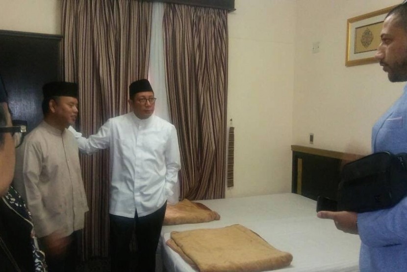 Menteri Agama Lukman Hakim Saifuddin memeriksa kesiapan hotel jamaah haji Indonesia di Madinah. 