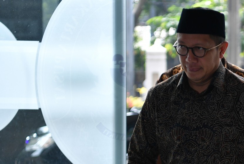 Menteri Agama Lukman Hakim Saifuddin tiba untuk menjadi saksi sidang kasus suap jual beli jabatan di lingkungan Kementerian Agama dengan terdakwa Haris Hasanuddin dan Muafaq Wirahadi di Pengadilan Tipikor, Jakarta, Rabu (26/6/2019).