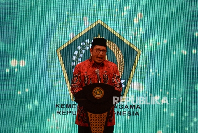 Menteri Agama Lukman Hakim Syaifuddin hadir berpidato dalam acara Tasyakuran Hari Amal Bakti (HAB) ke-71 Kemenag, Jakarta, Jumat (20/1).