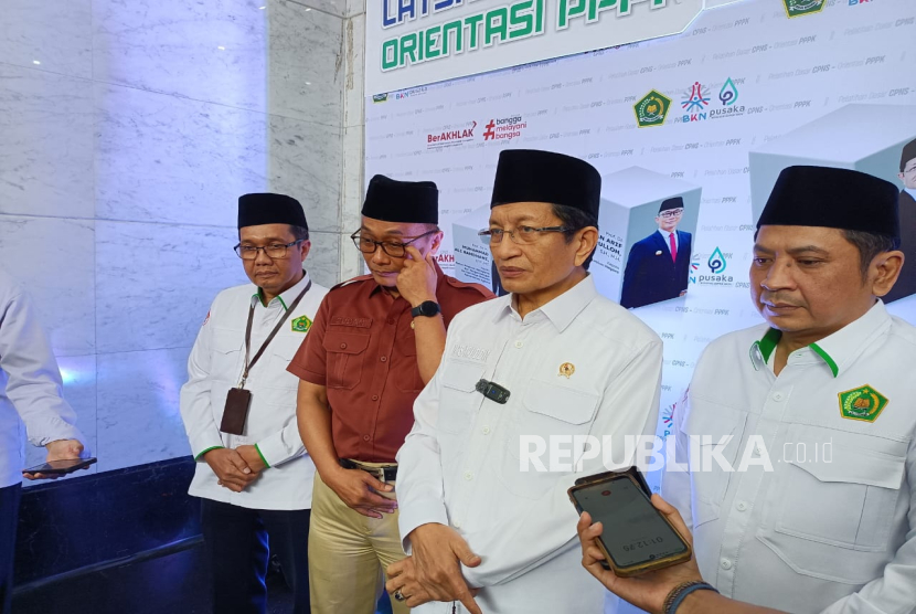 Menteri Agama Nasaruddin Umar bersama jajaran pimpinan Kementerian Agama.