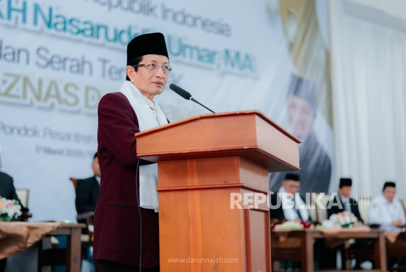 Menteri Agama Republik Indonesia, Prof. Dr. KH. Nasaruddin Umar saat kunjungannya ke Pondok Pesantren Darunnajah Jakarta Selatan, Senin (17/3/2025)