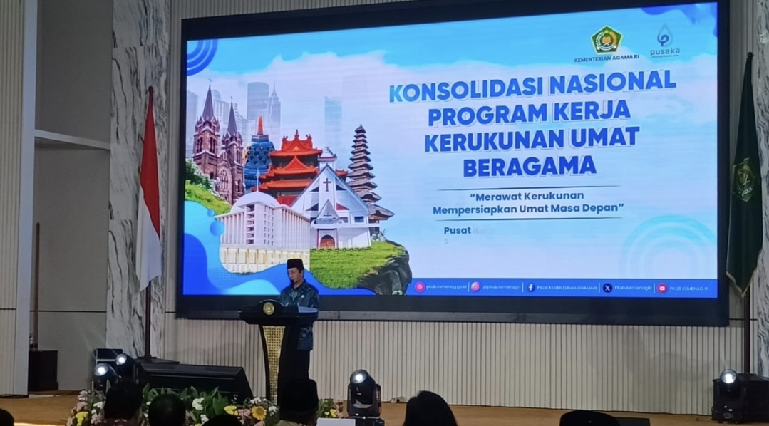 Menteri Agama RI, Prof KH Nasaruddin Umar saat sambutan dalam acara Konsolidasi Nasional Program Kerja Kerukunan Umat Beragama Tahun 2024 di Auditorium HM Rasyidi, Kantor Kemenag, Jl MH Thamrin, Rabu (6/11/2024).