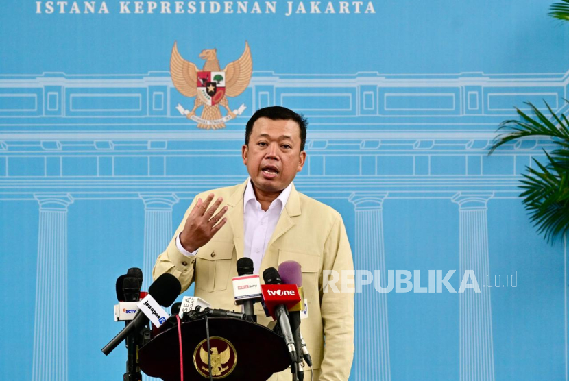 Menteri Agraria dan Tata Ruang/Kepala Badan Pertanahan Nasional (ATR/BPN), Nusron Wahid di Kompleks Istana Kepresidenan Jakarta, Senin (17/2/2025).