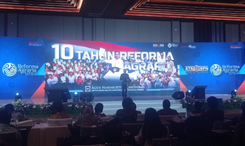 Menteri ATR/BPN Agus Harimurthi Yudhoyono memberikan paparan dalam Reforma Agraria Summit di Bali Beach Convention, Sanur, Bali, Sabtu (15/6/2024).