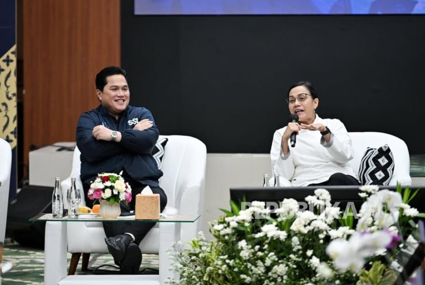 Menteri Badan Usaha Milik Negara (BUMN) Erick Thohir dan Menteri Keuangan Sri Mulyani Indrawati.