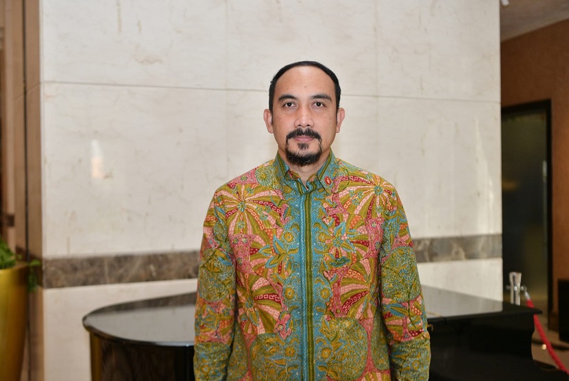  Menteri Badan Usaha Milik Negara (BUMN) Republik Indonesia (RI) Erick Thohir mengangkat Staf Ahli Wakil Presiden RI Ma