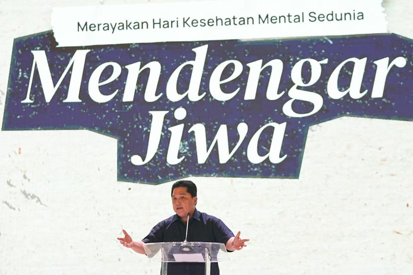 Menteri BUMN Erick Thohir hadir dalam acara Mendengar Jiwa yang diselenggarakan Yayasan BUMN di Posbloc Jakarta, Sabtu (12/10/2024). 