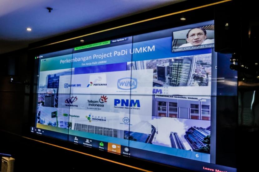 Menteri BUMN Erick Thohir meluncurkan program Pasar Digital (PaDi) UMKM secara virtual dari Kantor Kementerian BUMN, Jakarta, Senin (15/6).