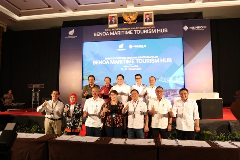 Menteri BUMN Erick Thohir, Menparekraf Wisnutama, Menteri ATR/ Kepala BPN Sofyan Djalil, Kepala BKPM Bahlil Lahadalia, Gubernur Bali Wayan Koster, dan Dirut Pelindo III Doso Agung, dalam rakor rencana pengembangan Benoa Maritime Tourism Hub di Nusa Dua, Bali, Jumat (14/2).