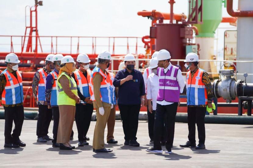 Peresmian Pelabuhan Terminal Kijing, Mempawah, Kalimantan Barat. PT Pelabuhan Indonesia (Persero) mendorong pengembangan kawasan industri yang akan diintegrasikan dengan Terminal Kijing Pelabuhan Pontianak di Kalimantan Barat.