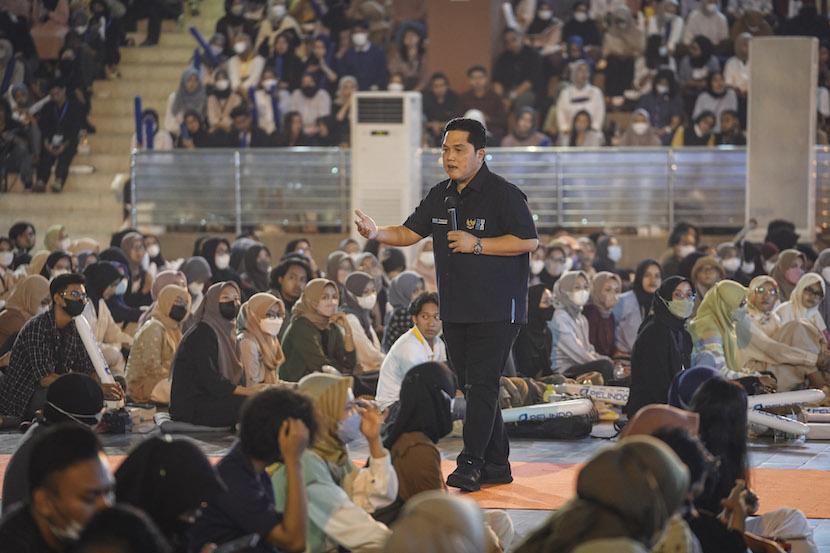 Menteri BUMN Erick Thohir menyampaikan paparan pada Kuliah Umum Tokoh Nasional di Universitas Jenderal Soedirman (Unsoed), Purwokerto, Banyumas, Jawa Tengah, Selasa (5/7/2022). Kuliah Umum tersebut membahas 