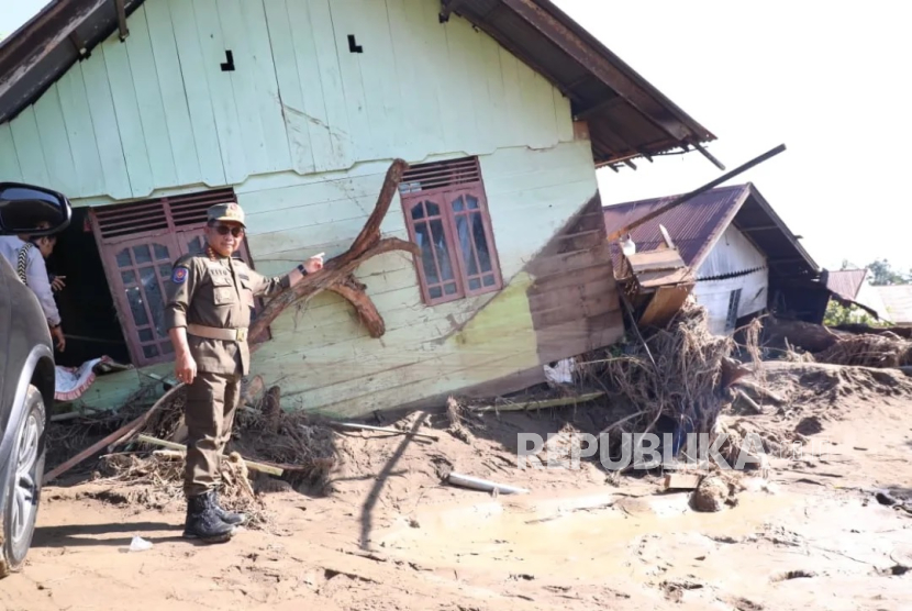 Tinjau Lhokseumawe, Mendagri Ungkap Pentingnya Pasokan Logistik-BBM