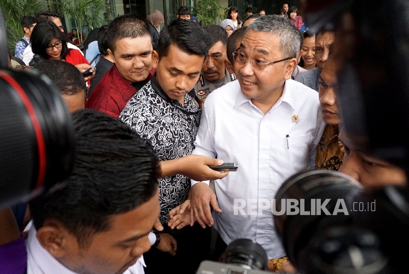 Menteri Desa, Pembangunan Daerah Tertinggal dan Transmigrasi Eko Putro Sandjojo