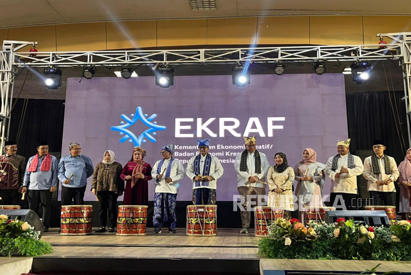 Menteri Ekraf Dorong Ekonomi Lokal Lewat Creative Hub di Sumatera Barat