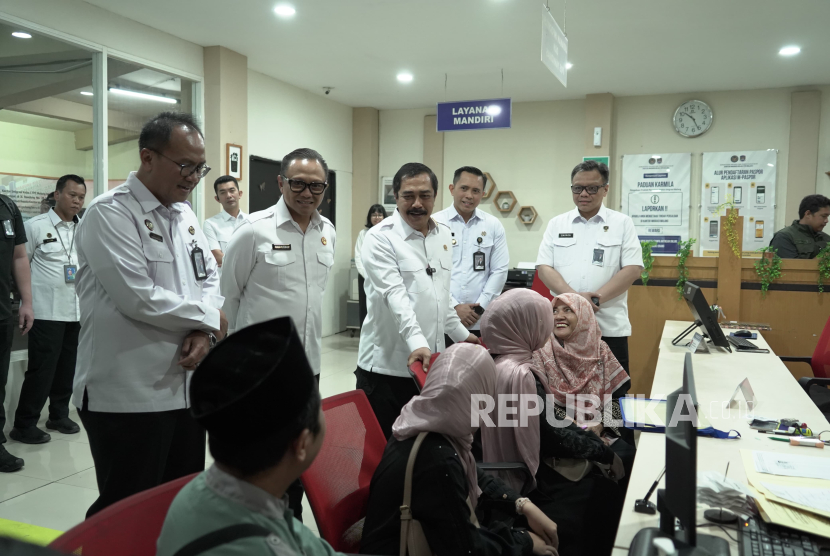 Menteri Imigrasi dan Pemasyarakatan (Imipas), Agus Andrianto, mengunjungi Kantor Imigrasi (Kanim) Kelas I TPI Malang pada Selasa (29/7/2025).
