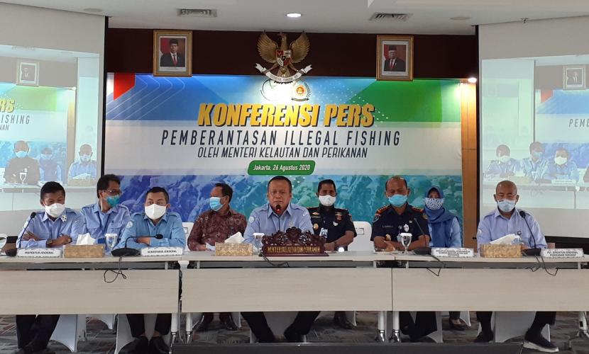 Menteri Kelautan dan Perikanan Edhy Prabowo konferensi pers di kantornya pda Rabu (26/8).
