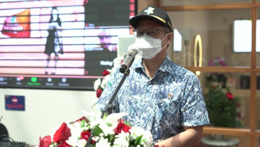 Menteri Kesehatan (Menkes) Budi Gunadi Sadikin di Rumah Sakit (RS) Premier Bintaro, Kota Tangerang Selatan (Tangsel), Banten, Ahad (15/8).