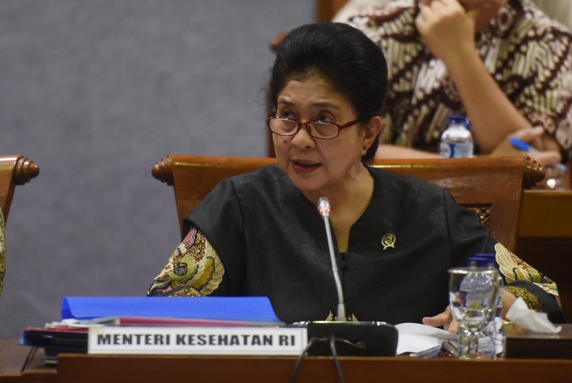 Menteri Kesehatan Nila F Moeloek,