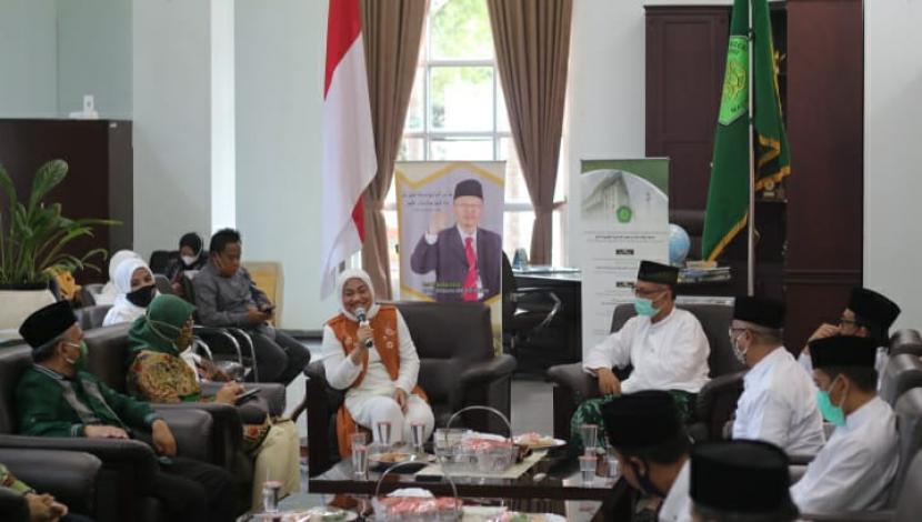 Menteri Ketenagakerjaan (Menaker) RI, Ida Fauziyah melakukan kunjungan ke Kota Malang, Kamis (22/10)