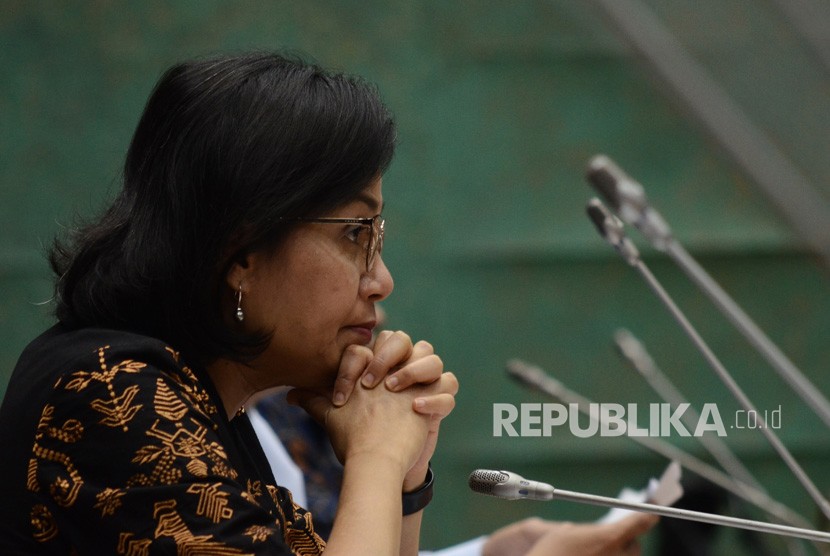 Menteri Keuangan Sri Mulyani. Pemerintah menargetkan pendapatan cukai rokok Rp 193 triliun.