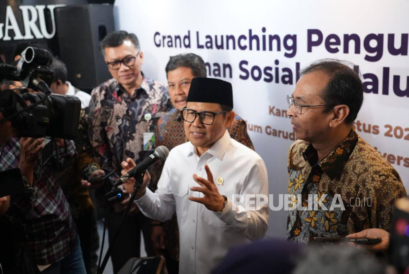 Menteri Koordinator Bidang Pemberdayaan Masyarakat, Muhaimin Iskandar menyatakan jaminan sosial adalah wujud kehadiran negara dalam melindungi rakyat dari risiko sosial dan ekonomi.