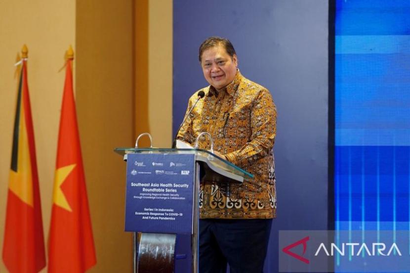 Menteri Koordinator Bidang Perekonomian Airlangga Hartarto saat menyampaikan sambutan dalam Southeast Asia Health Security Roundtable Series di Jakarta, Rabu (29/11/2023). 