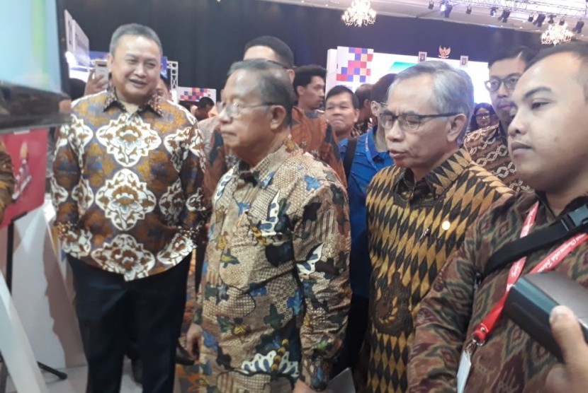 Menteri Koordinator Bidang Perekonomian Darmin Nasution dalam acara Capital Market Summit & Expo 2019, Jumat (23/8).
