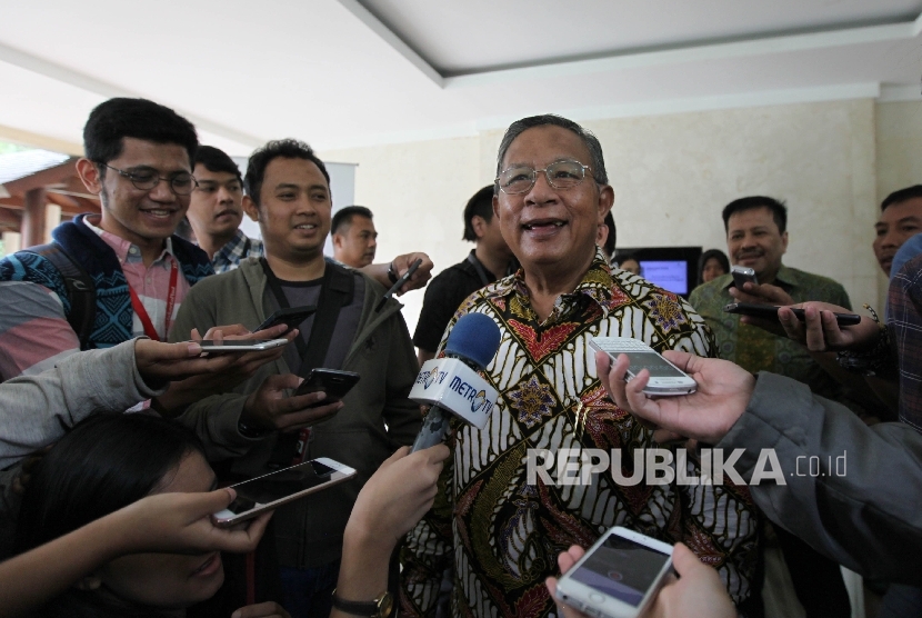  Menteri Koordinator Bidang Perekonomian Darmin Nasution