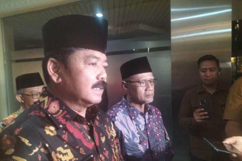 Menteri Koordinator bidang Politik Hukum dan Keamanan (Menko Polhukam) RI Hadi Tjahjanto di kantor PP Muhammadiyah, Menteng, Jakarta Pusat, Rabu (28/2/2024).