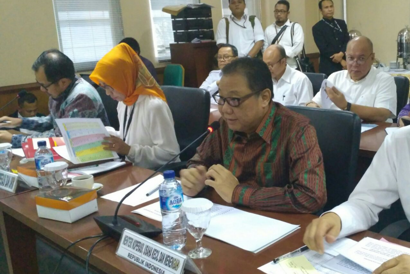 Menteri Koperasi dan UKM, Anak Agung Gede Ngurah Puspayoga saat rapat kerja dengan DPD, Senin (18/9).