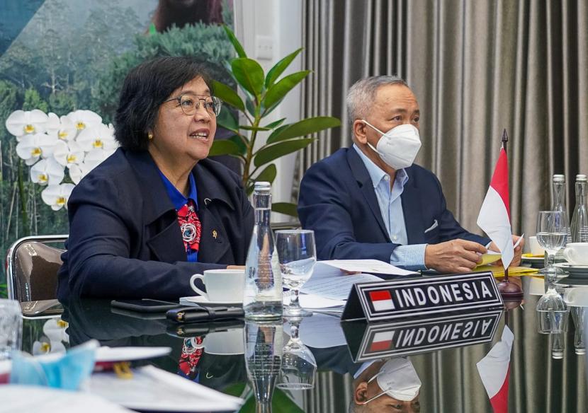 Menteri LHK Siti Nurbaya ketika menjadi salah satu pembicara dalam acara PreCOP Biodiversity 2021 – High Level Political Forum atas undangan Pemerintah Kolombia. 