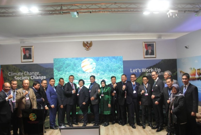 Menteri Lingkungan Hidup dan Kehutanan (KLHK) Siti Nurbaya Bakar memimpin delegasi Indonesiapada Konferensi pengendalian perubahan iklim (COP24), di Katowice, Polandia