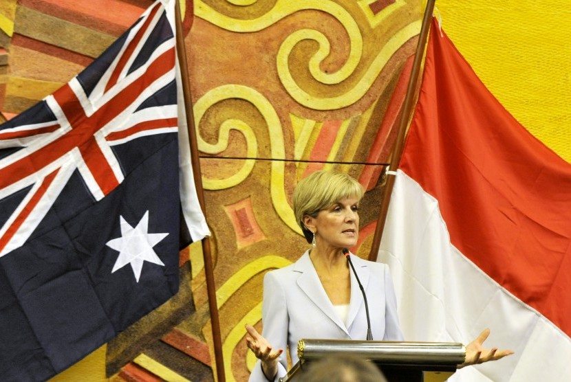 Menteri Luar Negeri Australia Julie Bishop memberi sambutan saat peresmian Konsulat Jenderal (Konjen) Australia di Makassar, Sulawesi Selatan, Selasa (22/3). 
