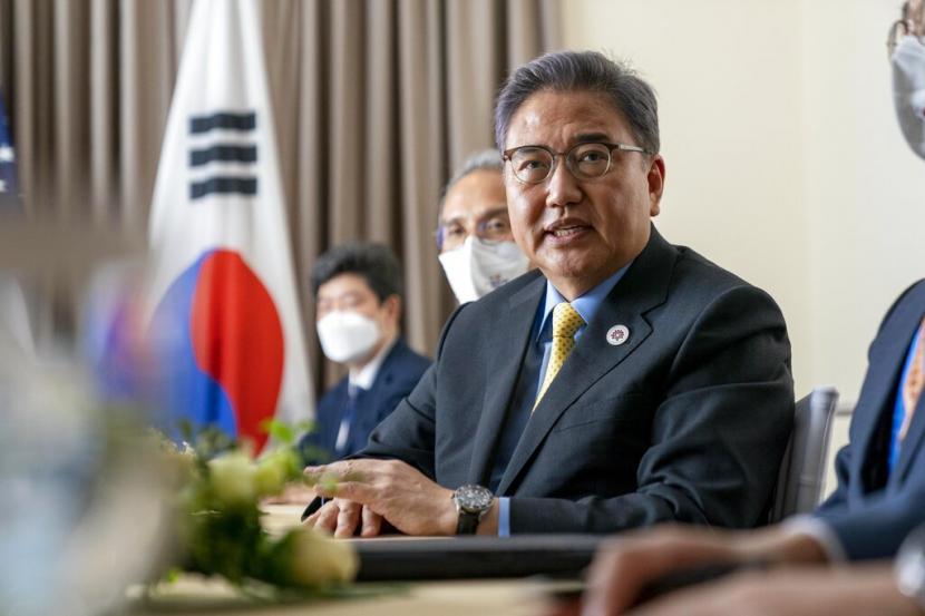 Menteri Luar Negeri Korea Selatan Park Jin
