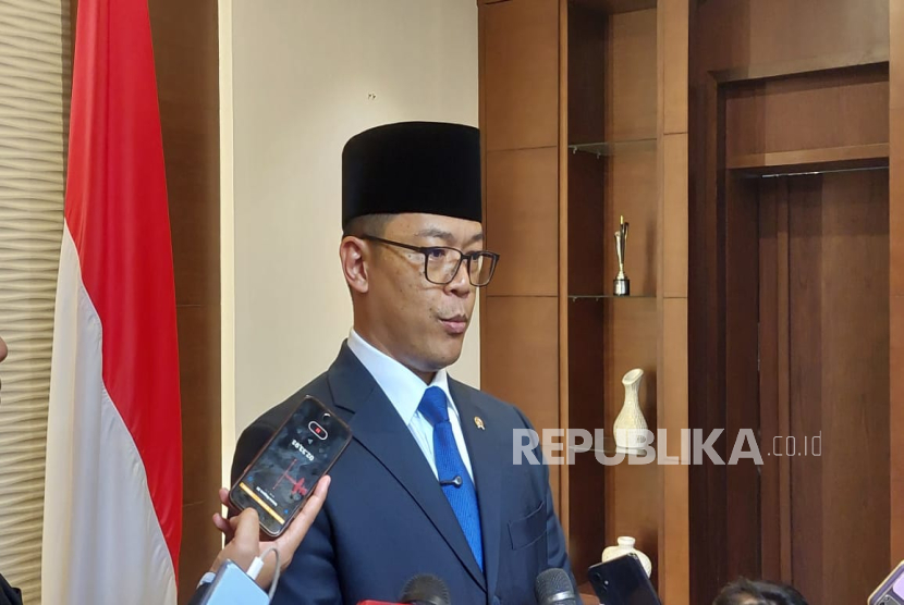 Menteri Luar Negeri (Menlu) Sugiono di Istana Kepresidenan Jakarta, Kamis (15/5/2025).