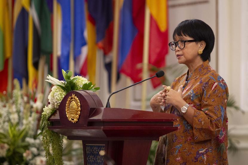 Menteri Luar Negeri Retno Marsudi. Indonesia mendorong penguatan hubungan kerja sama dengan negara-negara di kawasan Amerika Latin dan Karibia dalam forum INA-LAC.